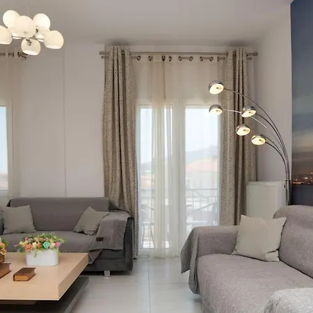 Appartamento Estia 3 Room Apartment *